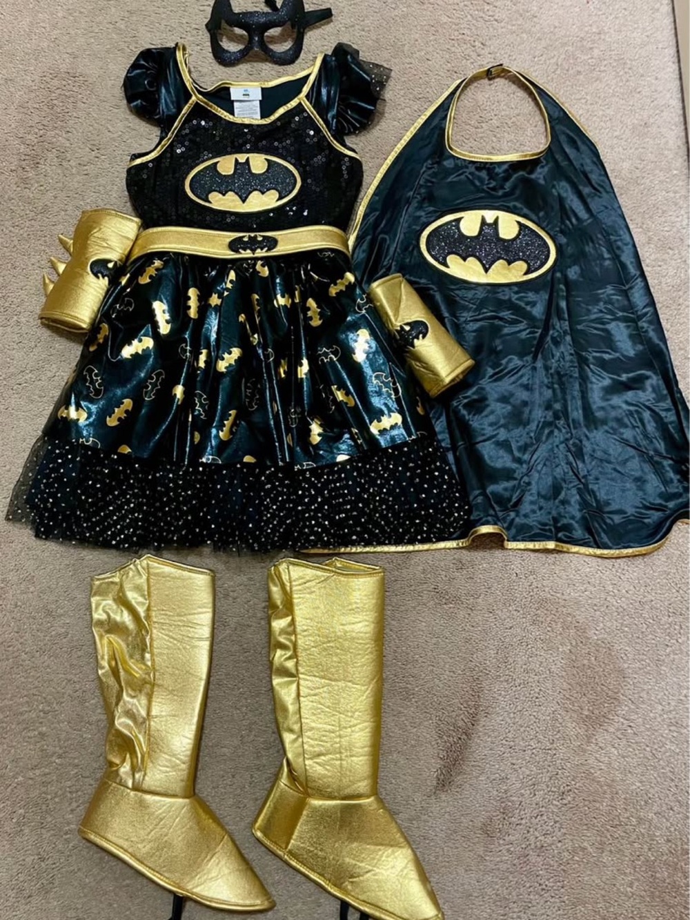 Bat-Girl Black and Gold Superhero Costume Set